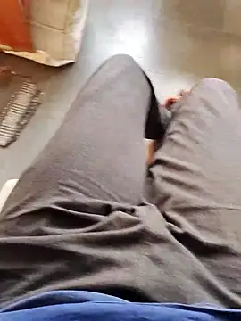 slim-uncut online show from March 15, 9:39 am