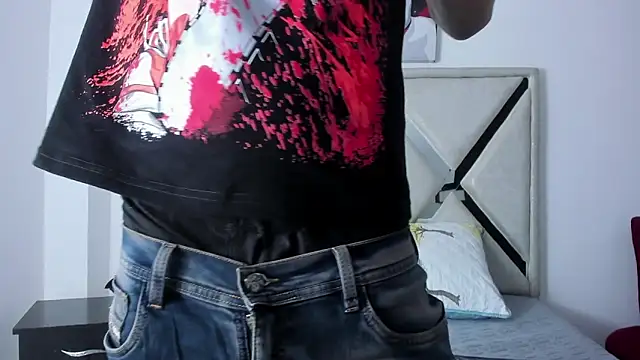 wyatt 3 online show from December 1, 12:52 pm