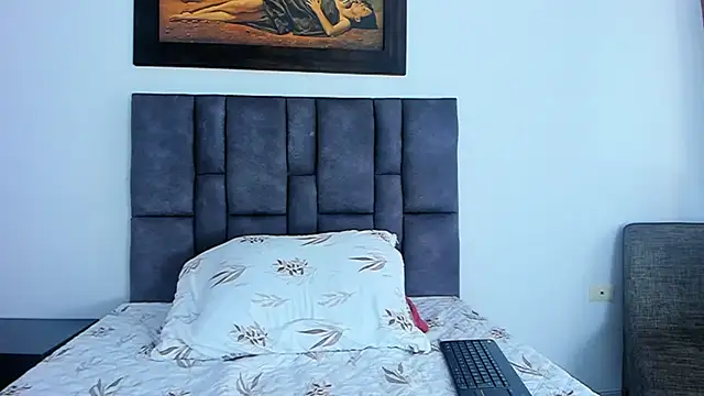 wyatt 3 online show from January 14, 12:32 pm