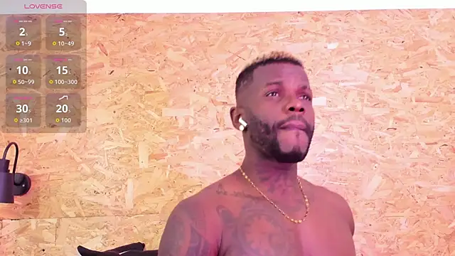 santiblack7 online show from November 24, 11:17 pm