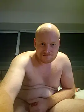 Snapshot of svenni2525 chatting on October 26, 1:29 am svenni2525 online show from October 26, 1:29 am