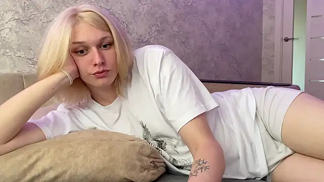 evelina228 online show from October 17, 7:12 am