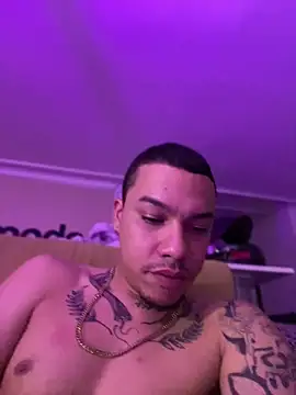 AlphaMasterXxx online show from May 28, 7:39 am
