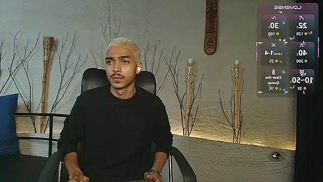 Snapshot of MarcusRain_ chatting on October 21, 7:28 pm MarcusRain  online show from October 21, 7:28 pm
