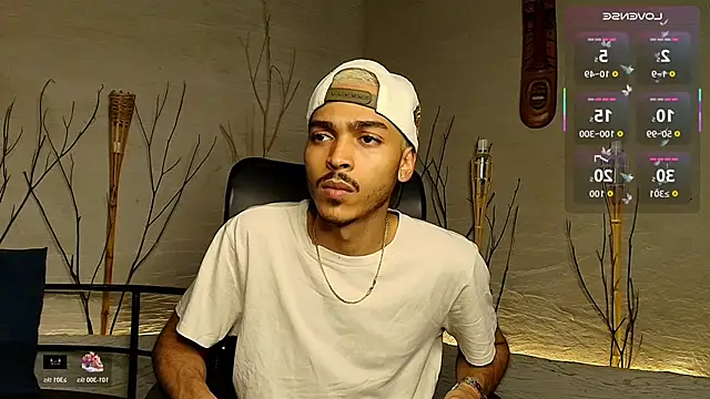 Snapshot of MarcusRain_ chatting on October 23, 8:01 pm MarcusRain  online show from October 23, 8:01 pm