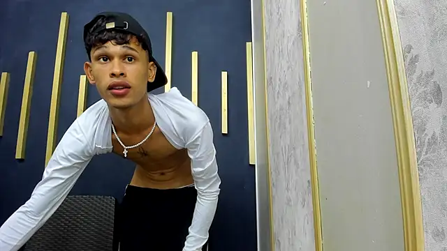 Snapshot of Just_D4v7 chatting on October 8, 7:07 pm Just D4v7 online show from October 8, 7:07 pm