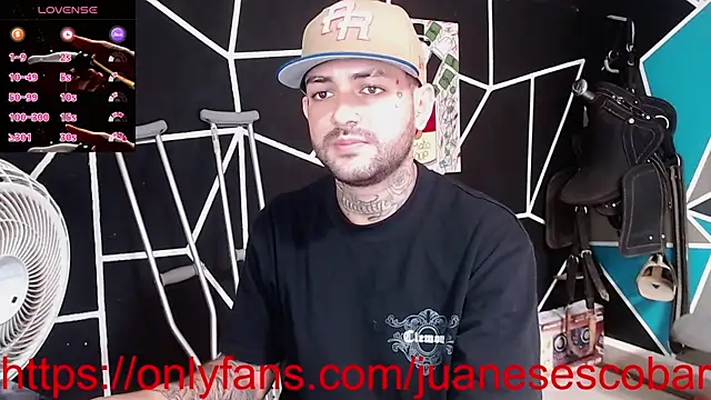 nicolastorres99 online show from October 3, 6:24 pm