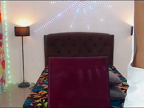 XExtraServiceManX online show from February 20, 1:35 pm