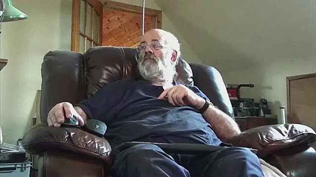 janzer13 online show from December 15, 2:36 pm