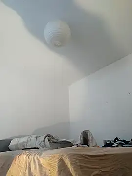 Snapshot of SexSavrem06 chatting on September 23, 11:04 pm SexSavrem06 online show from September 23, 11:04 pm