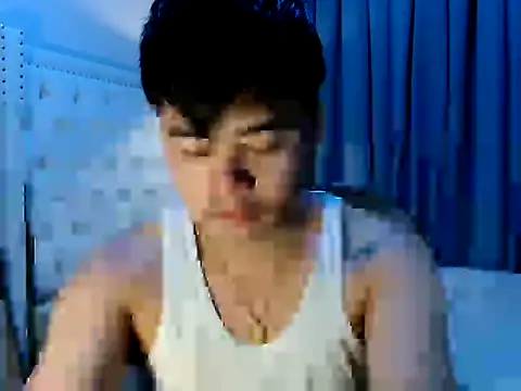 hot emman online show from March 11, 5:31 pm