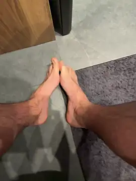 cumshot foryou online show from April 23, 7:05 pm