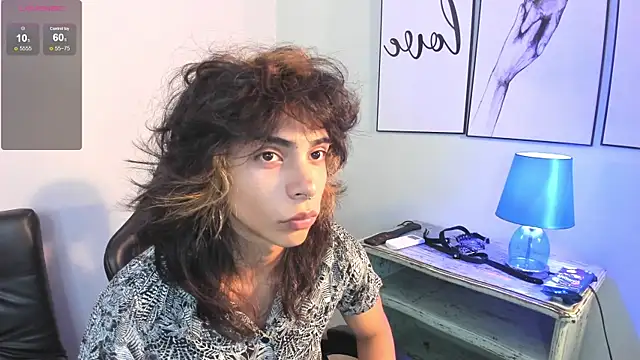 Snapshot of Dereck_Manson chatting on October 23, 11:46 am Dereck Manson online show from October 23, 11:46 am