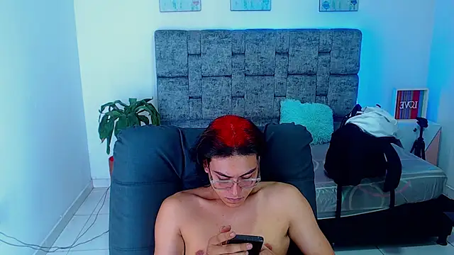 dirty model online show from September 20, 6:02 am