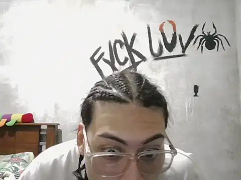 dirty model online show from March 14, 4:19 am