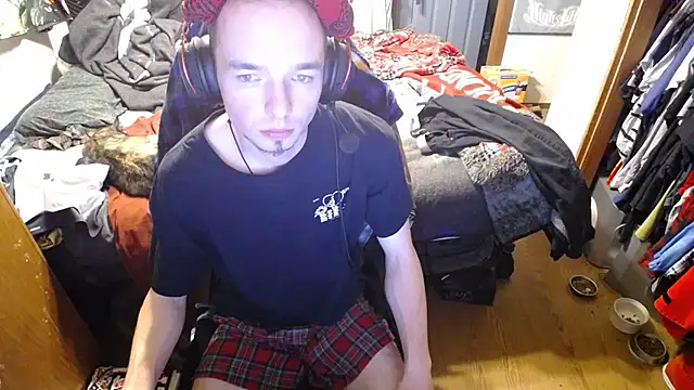 womenhateme69 online show from October 4, 5:23 am