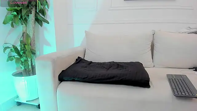 Naim Bennetsex online show from September 24, 9:24 pm