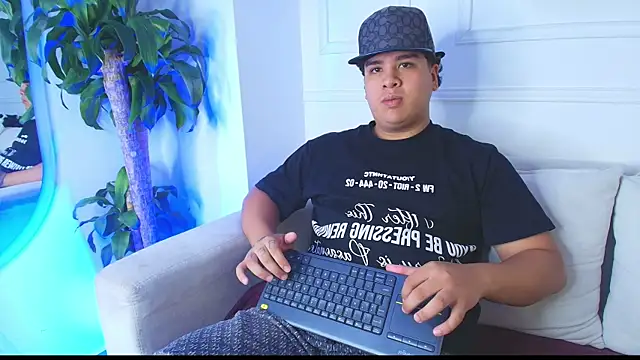 Naim Bennetsex online show from October 9, 7:30 pm