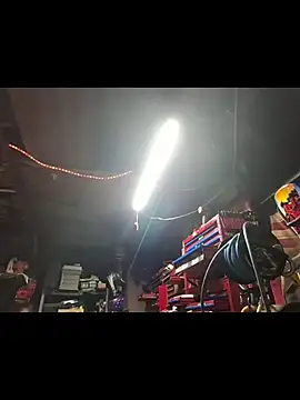 twistafatpipe online show from November 16, 8:33 pm