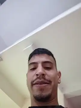 Juann-cock online show from May 25, 3:02 am