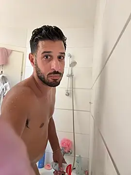 husbandandwifetobe online show from September 18, 10:56 pm