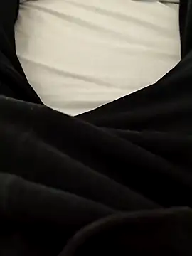 t-dog26 online show from January 14, 2:11 pm