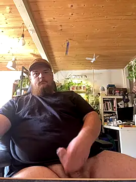 Snapshot of JohnDrippingCum chatting on September 12, 8:58 am JohnDrippingCum online show from September 12, 8:58 am