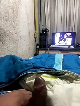 Snapshot of Jhowleal11 chatting on September 19, 7:20 am Jhowleal11 online show from September 19, 7:20 am