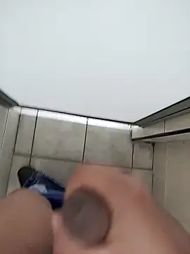 Davidhdz1988Jj online show from February 26, 11:55 am