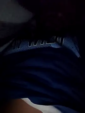 Sexyhotboy7inch online show from November 15, 7:05 pm