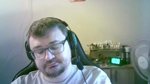 SirAbuser online show from February 26, 7:10 am