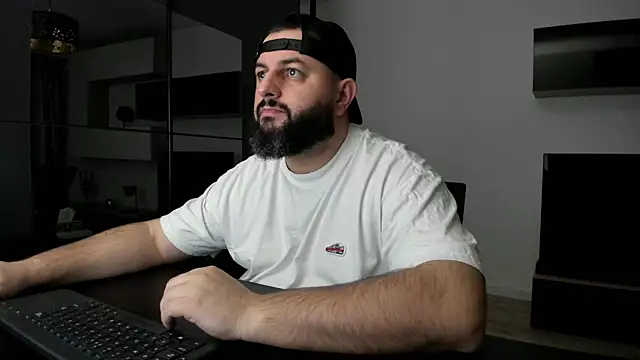 DravenPeak online show from February 15, 8:50 pm