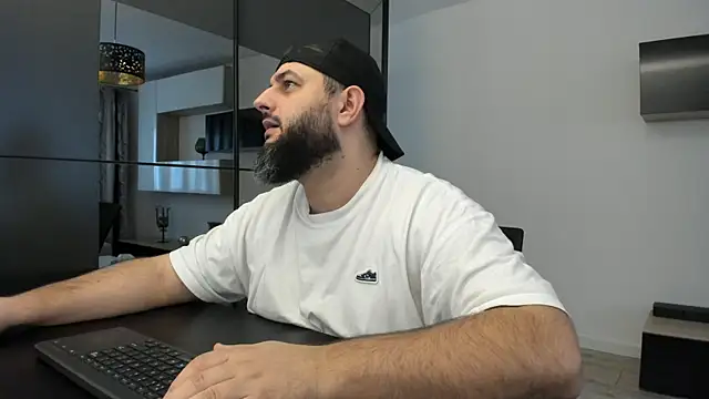 DravenPeak online show from November 9, 2:21 pm