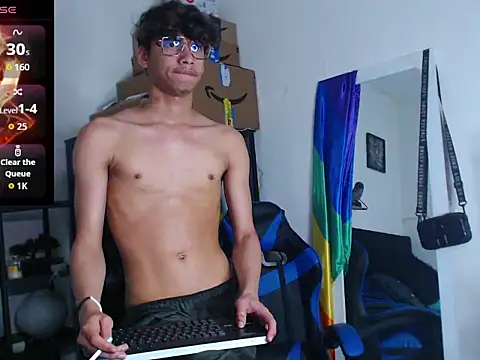 Gael Jones online show from September 12, 9:31 am