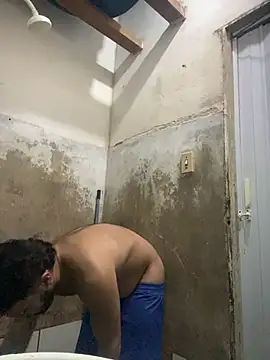 spiderfindom online show from July 30, 4:34 am