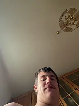 pussyhunter323557 online show from April 24, 5:37 pm