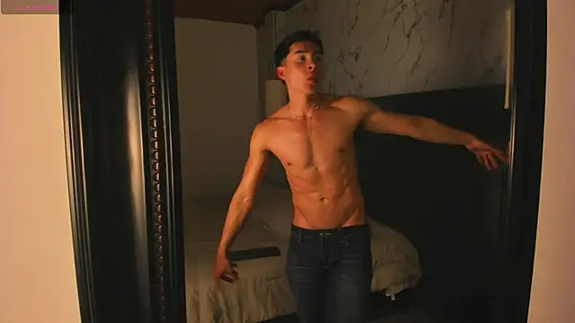 AustinJones  online show from September 29, 8:27 pm