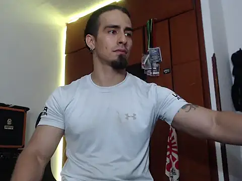 Snapshot of Diego__Barbarie__ chatting on October 7, 11:31 pm Diego  Barbarie   online show from October 7, 11:31 pm