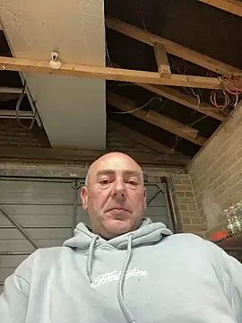 Richmcgee online show from March 28, 8:20 pm