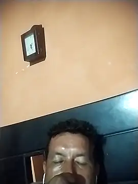 colombiano198720 online show from September 22, 2:00 am