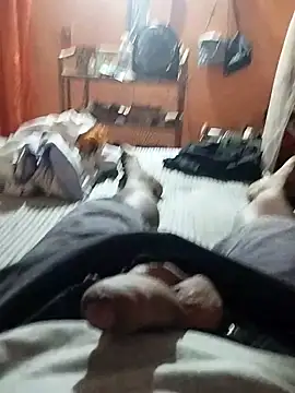 colombiano198720 online show from October 3, 2:05 am