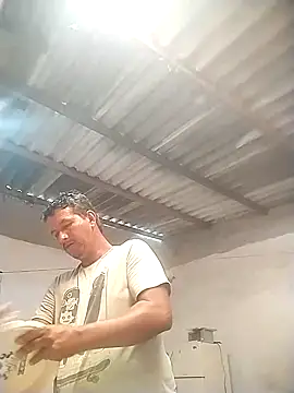 colombiano198720 online show from October 7, 3:27 pm