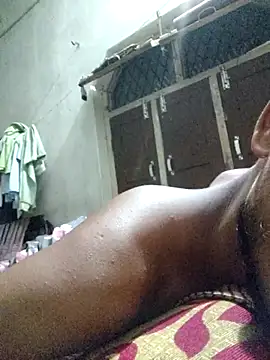 yours boyyy online show from September 18, 4:53 pm