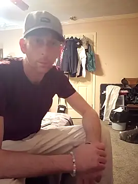 mresquared online show from April 26, 9:00 pm