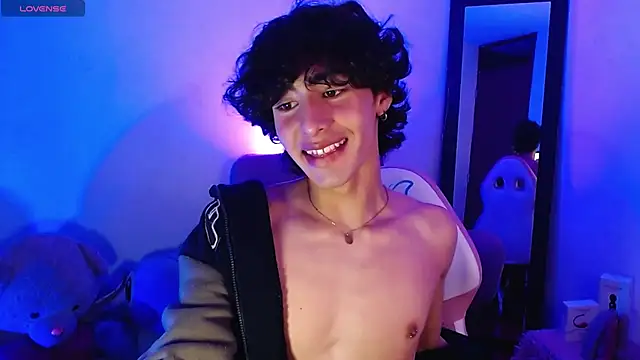 saanti foxs online show from September 21, 12:44 am