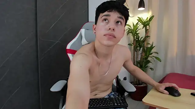 mrhot night online show from December 2, 3:09 am