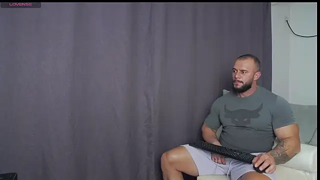 Snapshot of RickyMiami1 chatting on September 22, 9:14 pm RickyMiami1 online show from September 22, 9:14 pm