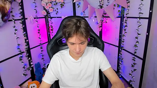 Ethan Rivers online show from October 11, 8:46 pm