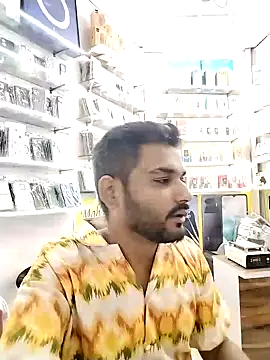 avi007p online show from October 13, 2:01 pm