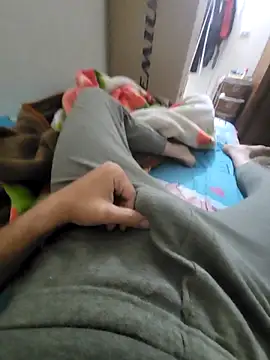 WelloffUpthrow online show from December 15, 7:11 pm